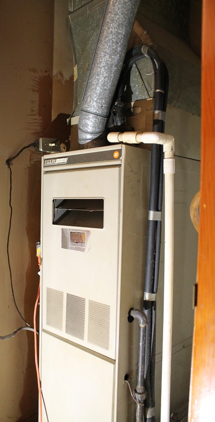 Old Lennox furnace in Wichita home serviced by Fenix Heating & Cooling